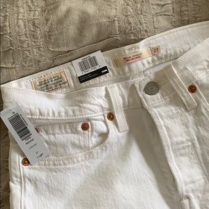 Levi’s wedgie straight jeans